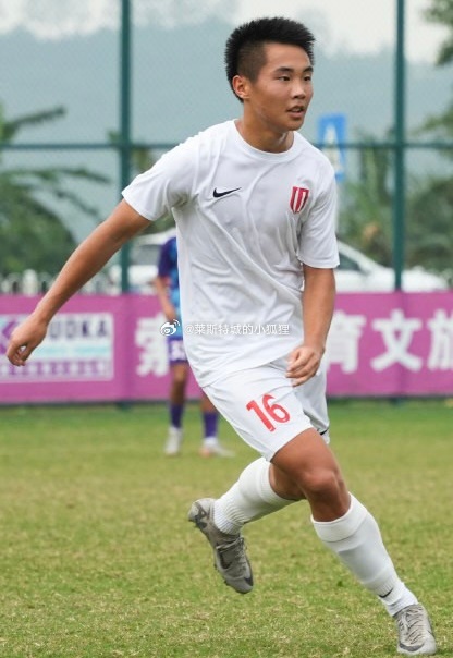中國職業賽場首位09后！成都蓉城B隊16歲小將帥惟浩上演生涯首秀